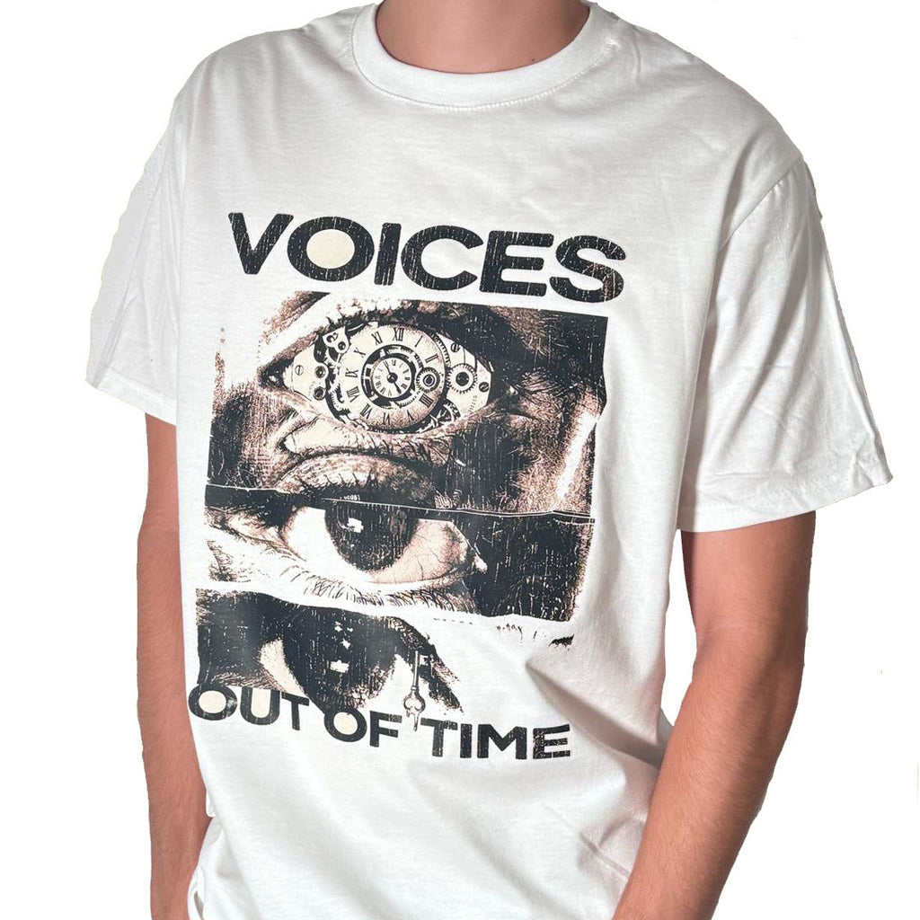 T-Shirt mit markantem VOICES-Design.
